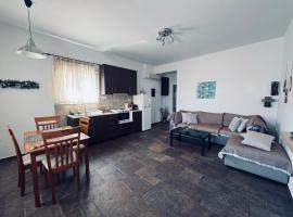 Portolos Apartments - Filiatro, beach hotel in Vathi, Ithaka