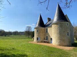 Le châtelet du château de Marcilly, Hotel in Marcilly-sur-Maulne