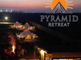 Pyramid Retreat, glampingplads i Sebeş