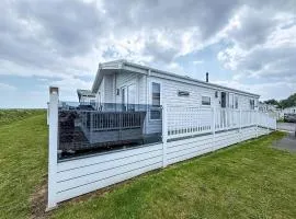 Stunning Lodge With Full Sea Views And Decking At Broadland Sands Ref 20076Cf