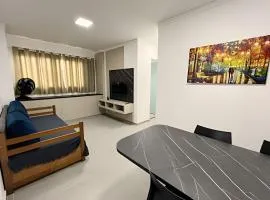 Apto central com cama hospitalar