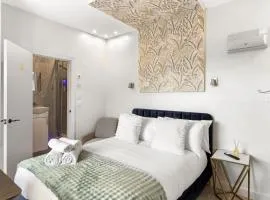 Modern Studio By Historic Portsmouth Ships