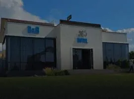 365 Hotel