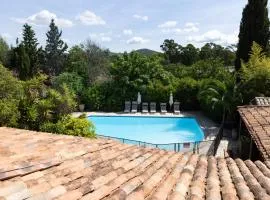 Appartement au Château Maravenne