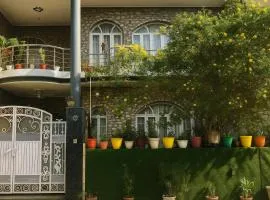 Homestay, hotel at Pathankot