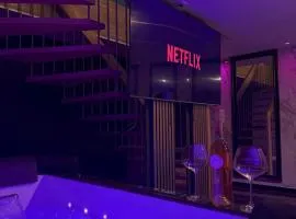 La Suite Genève Gaillard - Jacuzzi Privé & Séjour Luxe