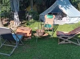 Camp, tent jurta for 4 guests, Ljubljana, shared bathroom and outdoor kitchen