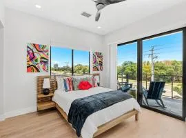 Wave Haven Suites - 2 Luxury Suites - 2BR 2 and a Half BA Each - Sleeps 6 Per Unit - Across from Beach - Rocket and Beach Views