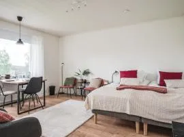 Cozy & Bright Studio in Peaceful Horndal