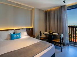 Simple Smart By Xtay - Bleisure em João Pessoa: piscina, academia e lavanderia perto do Tropical Center e HNSN, hotel u gradu Žoao Pesoa