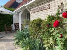 4 pers - Modern holiday home with garden, close the Lauwersmeer