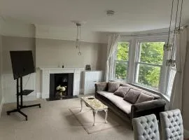 Converted Victorian Apartment 3 Superior King size Rooms