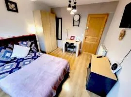 Chambre meublée privée près de paris
