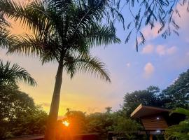 Hotel y Restaurante Colonial Caribe, hotell sihtkohas Montezuma