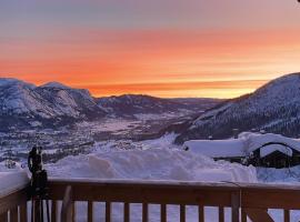 Fantastisk utsikt i Hemsedal med ski in og ski ut, hôtel à Fausko
