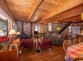 Das Berghaus By Hauserman Rentals, khách sạn ở Tahoe City
