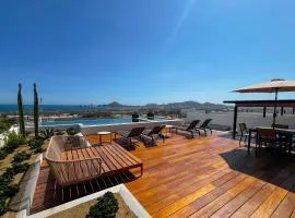 Vista Real Oceanview Condo Private Roof with BBQ