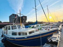 Holl&auml;ndisches Stahlboot, alojamiento en un barco en Bremen