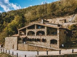 Turisme Rural Mas Isoles, hotel em Ripoll