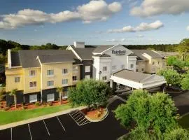 Fairfield Inn and Suites Charleston North/University Area