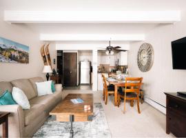 MTN View - Close to Lifts - Heated Pool - Copper, hotel en Wheeler Junction