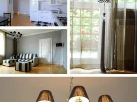 Apartment in Stunning Private House in Green Center District