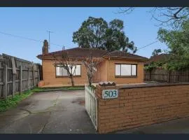 Cosy home in Bentleigh