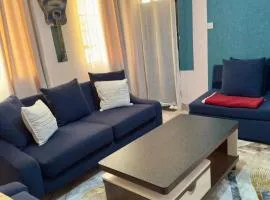 Toly’s Spacious One Bedroom