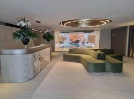 ירדן דירת גן אדריכלית סוויטה פרטית, hotel in Eilat