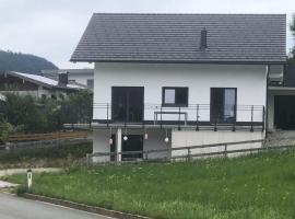 Bergzauber Mitterland, hotel v destinaci Thiersee