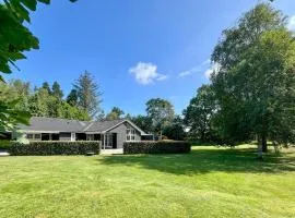Awesome Home In Hadsund With Kitchen