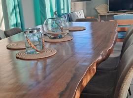 Chez Mya, hotel v destinaci Cascavelle