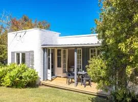 Deco Cottage
