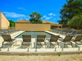 Golden Tulip Avignon Le Paradou, hotel near Avignon – Provence Airport - AVN, 