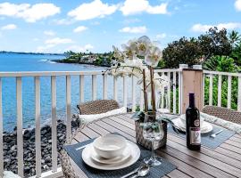 Ocean Echoes: Kona’s Oceanfront Family Oasis, serviced apartment in Kailua-Kona
