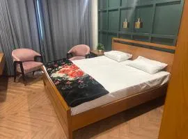 Arcadian luxury Apartment