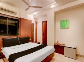 Super Townhouse Oak Ramdaspeth Downtown, hotel in zona Aeroporto Internazionale di Nagpur - NAG, Nagpur