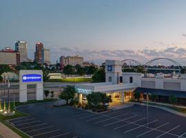 Wyndham Riverfront Hotel, hotel v destinaci Little Rock