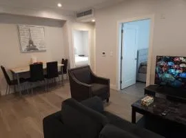metropolitan 2-Bedroom Townhouse Oak st