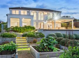 Mount Martha Manor Indoor Pool & Ocean Views, hotel en Mount Martha