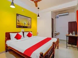 Hotel O Parppidam Residency Kazhakuttam Railway Station