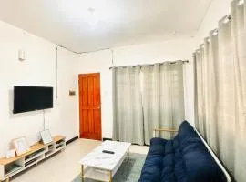 Feel at Home Lagao H&C Shower Netflix 100mbps