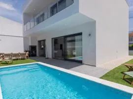 Villa Aroeira with Pool by LovelyStay