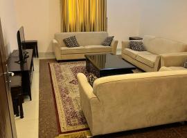 Appartment in Bada Zayed MZW, huisdiervriendelijk hotel in Madīnat Zāyid