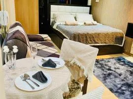 Poblacion Stay with Pool Gym Jacuzzi and Pool Table