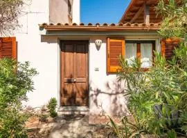 Villa 6 beds just 200 mt from Baia delle Mimose beach
