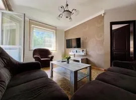 Great Forest Family Apartment
