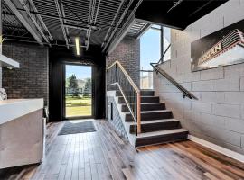 The Mulberry, cheap hotel in Logan