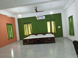 Oasis Tourist Home, hotel v destinaci Jāmb