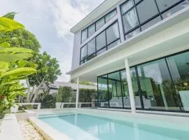 Harmony Exclusive Villa Bang Tao Phuket